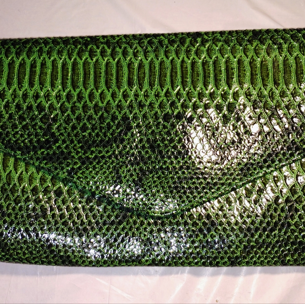 Giannini Vibrant Green Snakeskin Clutch